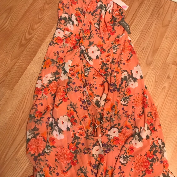 🎉HP🎉Floral Maxi dress - Picture 3 of 6